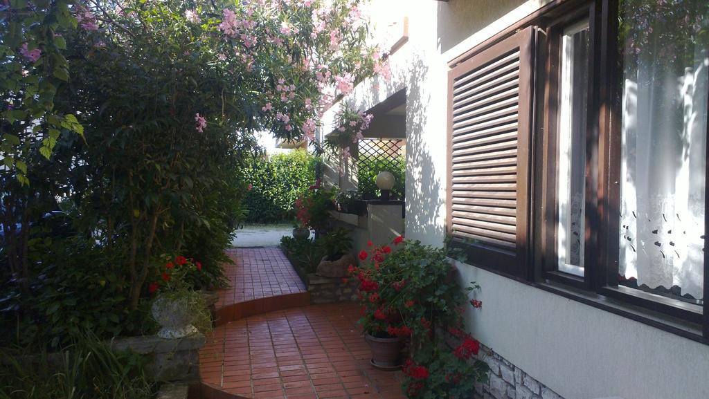 Guest House Jole Rovinj Exterior foto